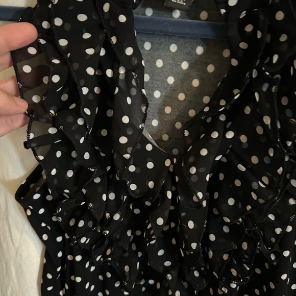 White House Black Market ruffle shirt - Picture 3 of 4